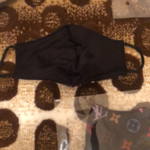 NEW‼️ Face Mask Washable - Picture 3 of 4